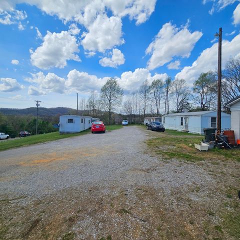 92 Highland Park Drive, Williamsburg, KY 40769