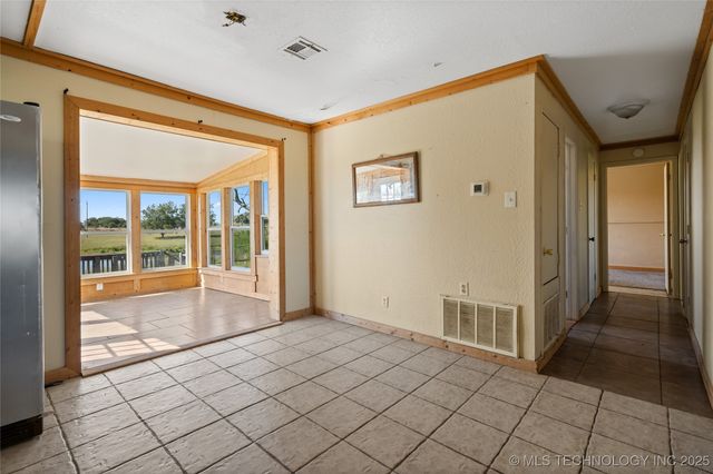 4271 Burnside, Davis, OK 73030