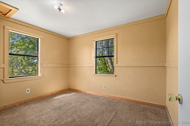 4271 Burnside, Davis, OK 73030