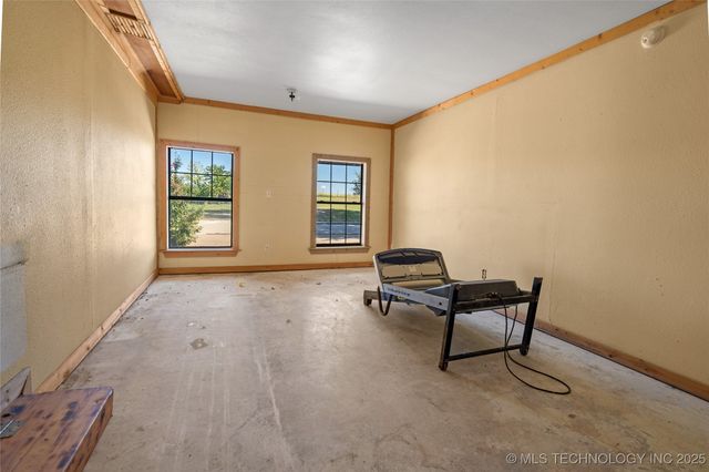 4271 Burnside, Davis, OK 73030