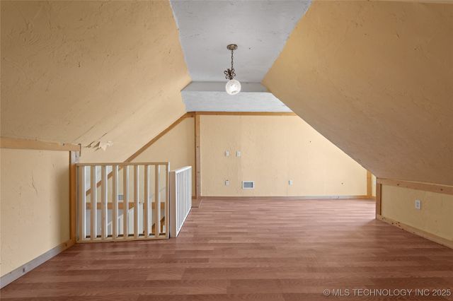 4271 Burnside, Davis, OK 73030