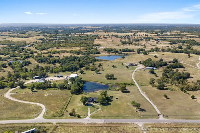 4271 Burnside, Davis, OK 73030