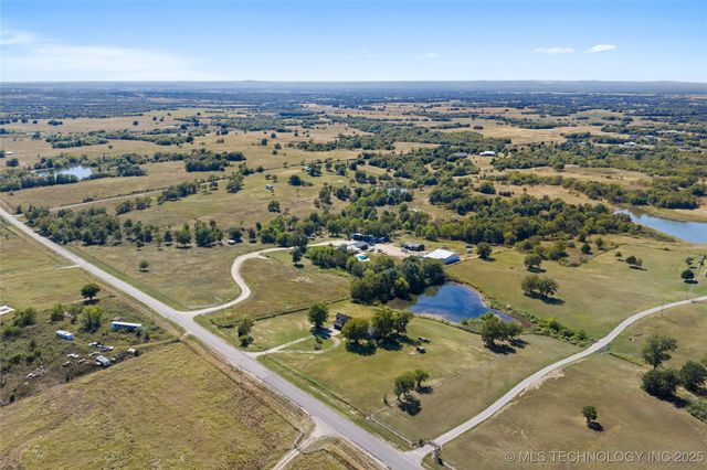 4271 Burnside, Davis, OK 73030