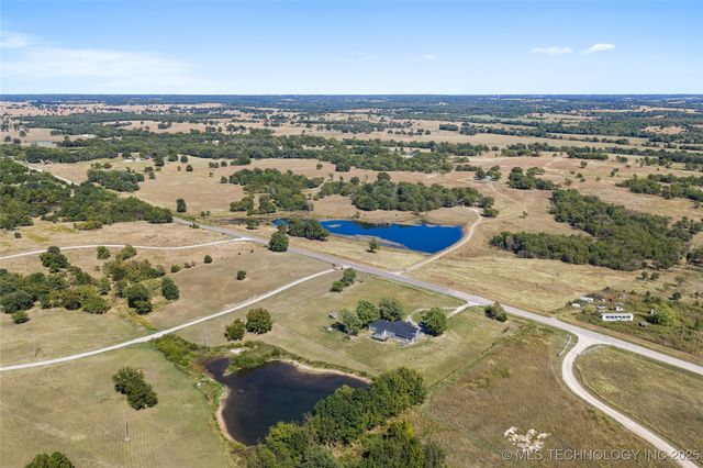 4271 Burnside, Davis, OK 73030