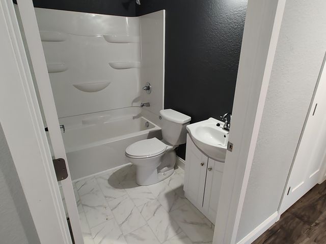 325 N Lincoln Street, City Of Bronson, MI 49028