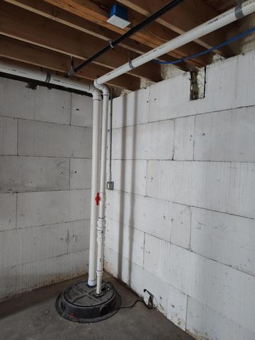 325 N Lincoln Street, City Of Bronson, MI 49028