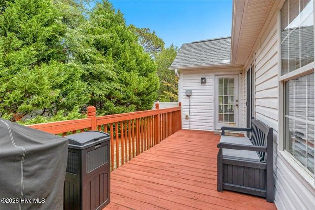 221 NE 60th Street, Oak Island, NC 28465