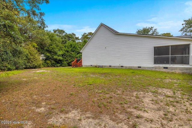221 NE 60th Street, Oak Island, NC 28465