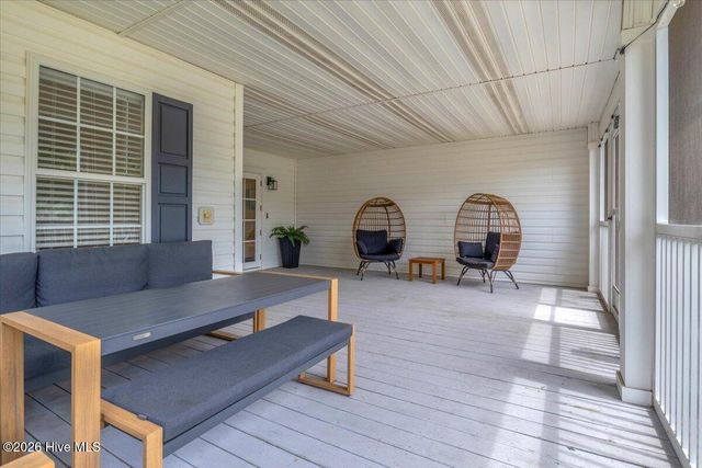 221 NE 60th Street, Oak Island, NC 28465