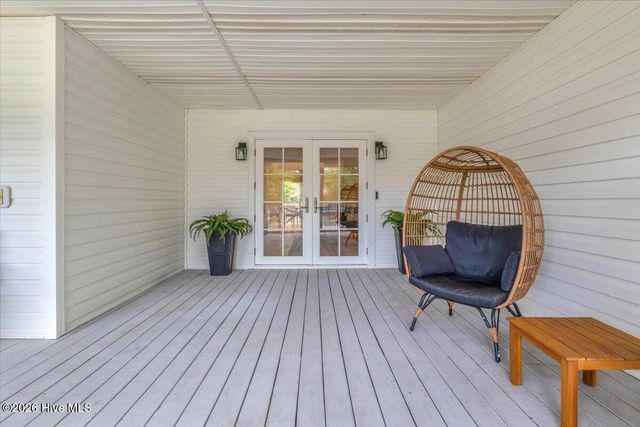 221 NE 60th Street, Oak Island, NC 28465