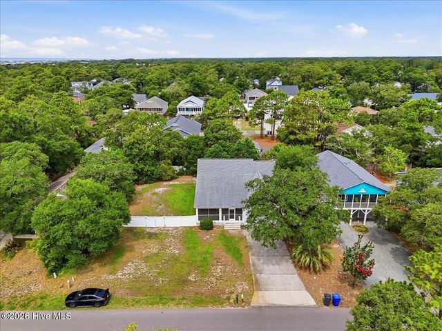 221 NE 60th Street, Oak Island, NC 28465