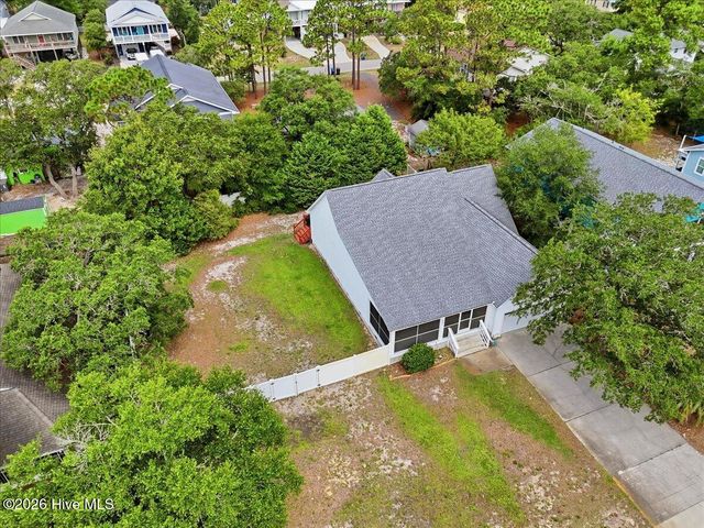 221 NE 60th Street, Oak Island, NC 28465