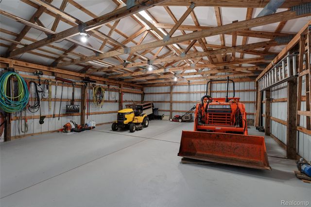 10100 Bridge Lake Road, Springfield Charter Township, MI 48348