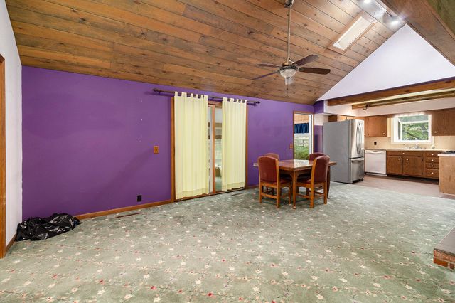 559 E Sands Street, Pentwater Vlg, MI 49449