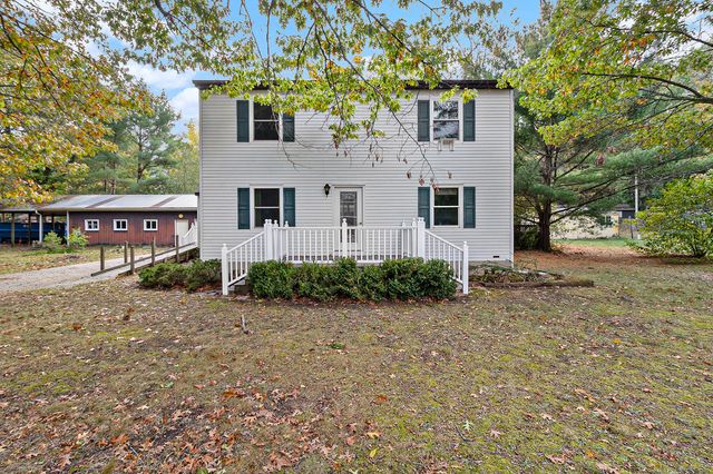 559 E Sands Street, Pentwater Vlg, MI 49449
