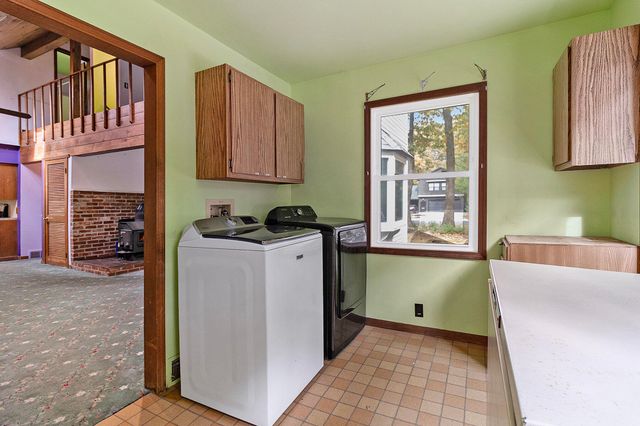559 E Sands Street, Pentwater Vlg, MI 49449
