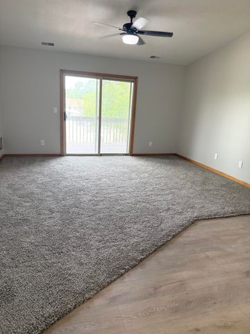 9669 Wildflower Court 8, Van Buren Twp, MI 48111