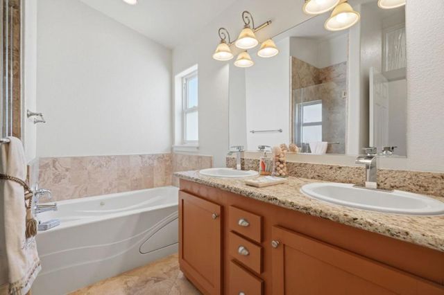 135 Creekside Village Drive, Los Gatos, CA 95032