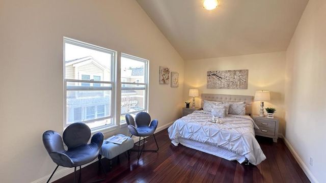 135 Creekside Village Drive, Los Gatos, CA 95032