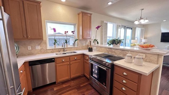 135 Creekside Village Drive, Los Gatos, CA 95032