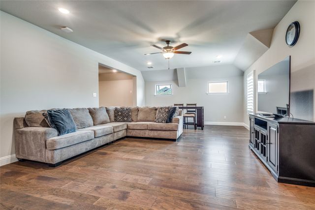 11112 Lacey Oak Ridge, Flower Mound, TX 76226