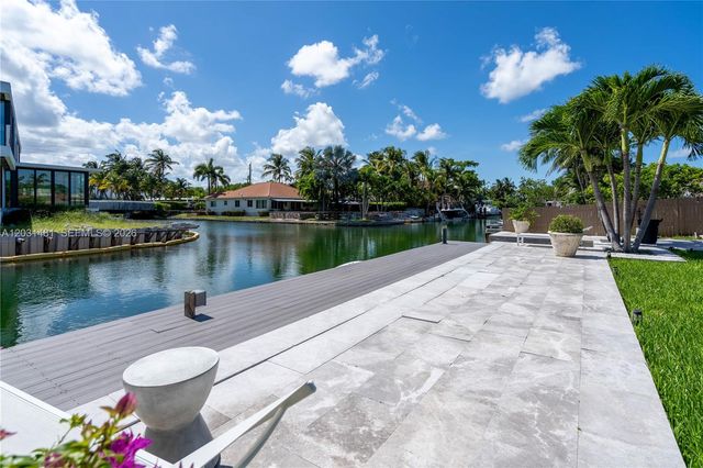 7850 Hawthorne Ave, Miami Beach, FL 33141