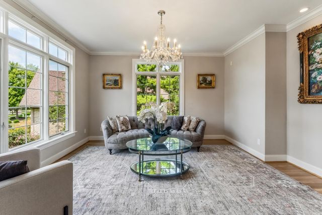 8914 Tartan Fields Drive, Dublin, OH 43017