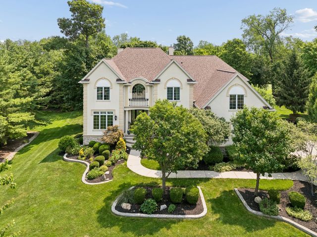 8914 Tartan Fields Drive, Dublin, OH 43017