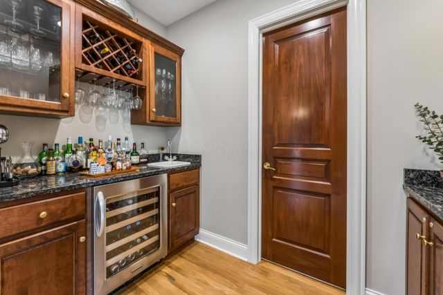 8914 Tartan Fields Drive, Dublin, OH 43017