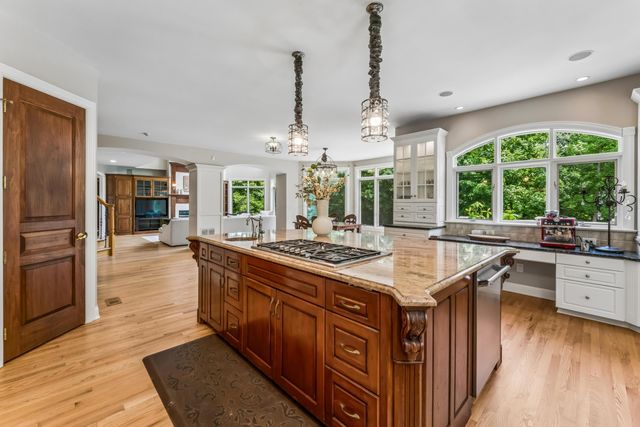 8914 Tartan Fields Drive, Dublin, OH 43017