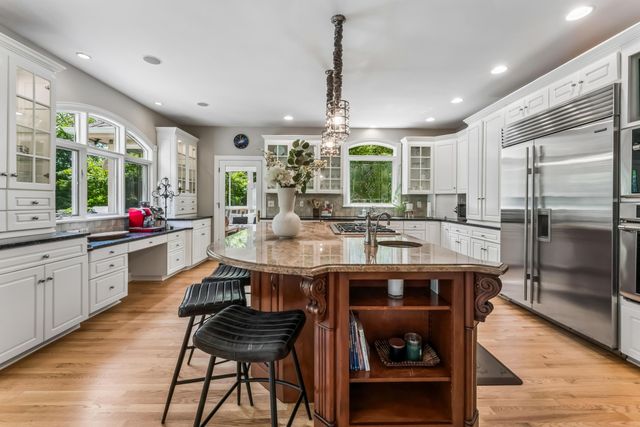 8914 Tartan Fields Drive, Dublin, OH 43017
