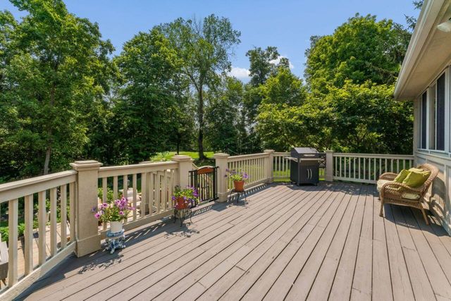 8914 Tartan Fields Drive, Dublin, OH 43017