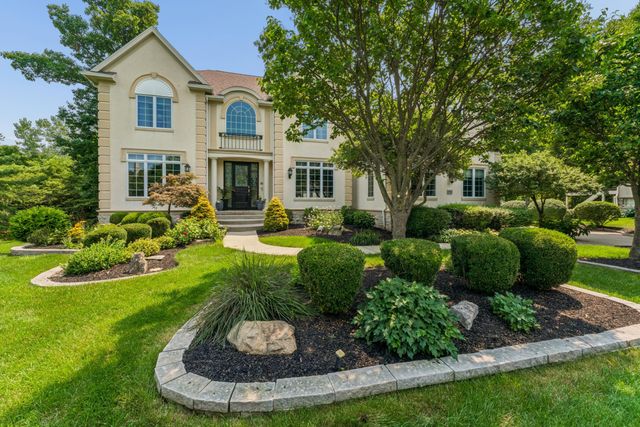 8914 Tartan Fields Drive, Dublin, OH 43017