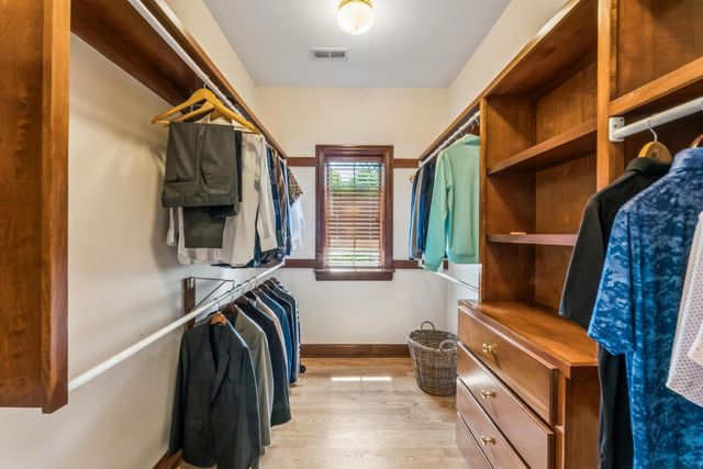 8914 Tartan Fields Drive, Dublin, OH 43017