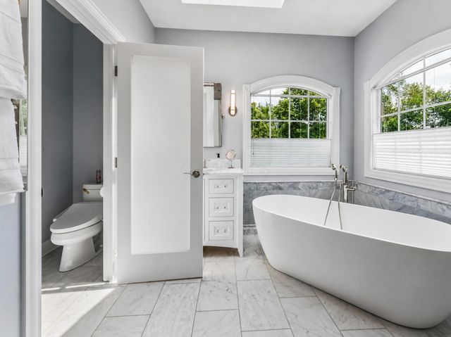 8914 Tartan Fields Drive, Dublin, OH 43017