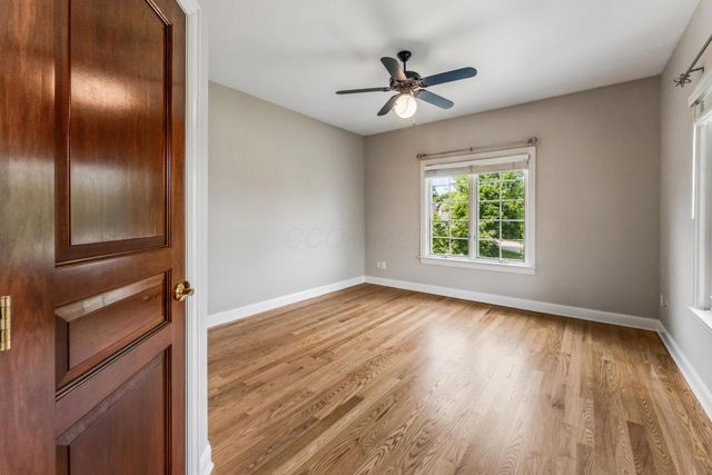 8914 Tartan Fields Drive, Dublin, OH 43017