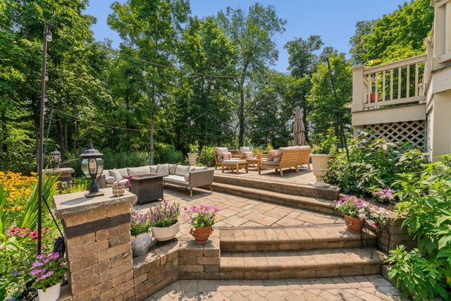 8914 Tartan Fields Drive, Dublin, OH 43017