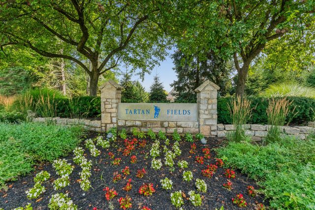 8914 Tartan Fields Drive, Dublin, OH 43017