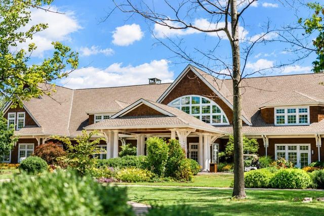 8914 Tartan Fields Drive, Dublin, OH 43017