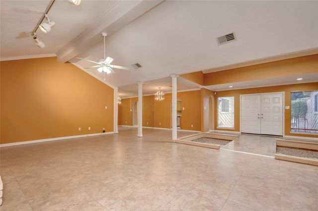 6030 Gallant Forest Drive, Houston, TX 77088