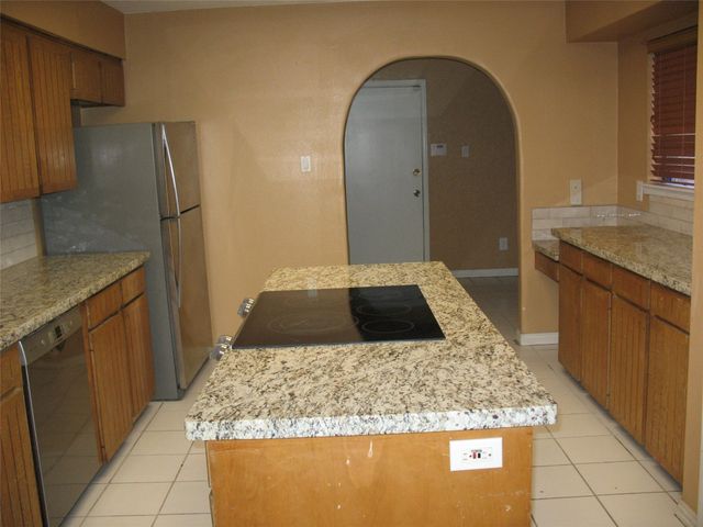 6030 Gallant Forest Drive, Houston, TX 77088