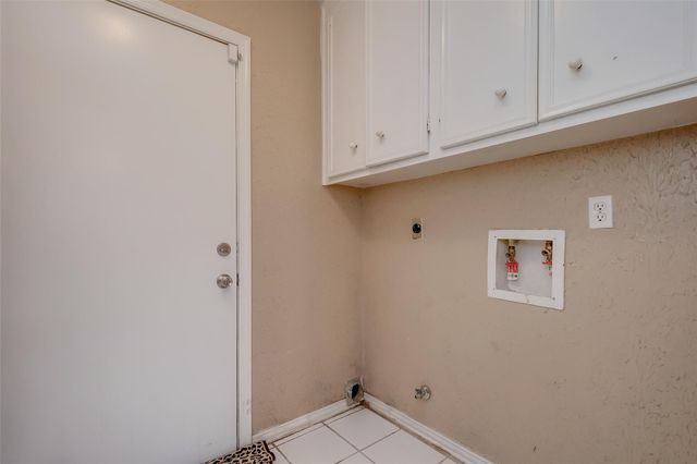 6030 Gallant Forest Drive, Houston, TX 77088