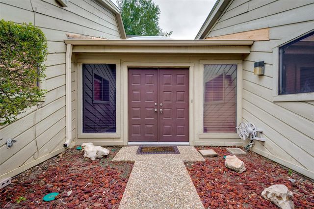6030 Gallant Forest Drive, Houston, TX 77088