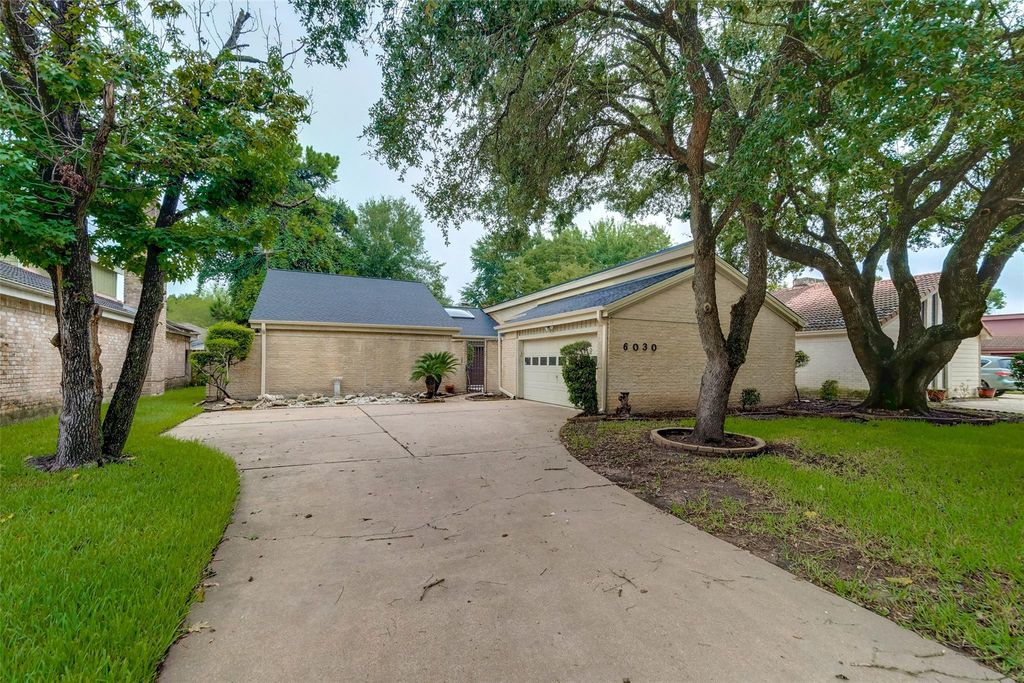 6030 Gallant Forest Drive, Houston, TX 77088
