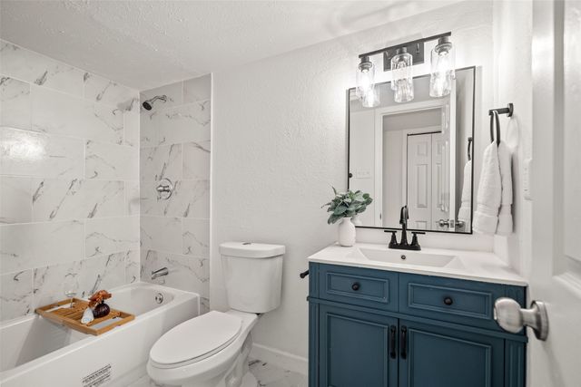 5208 Kisor Drive, The Colony, TX 75056