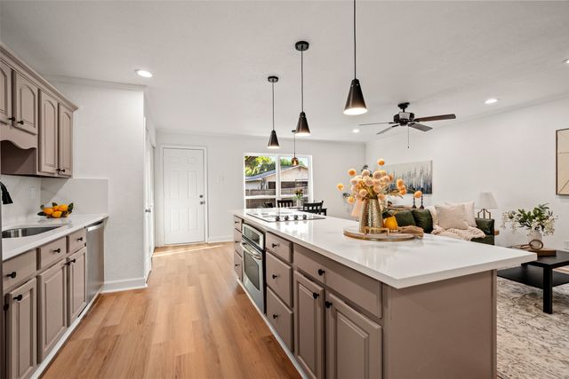 5208 Kisor Drive, The Colony, TX 75056