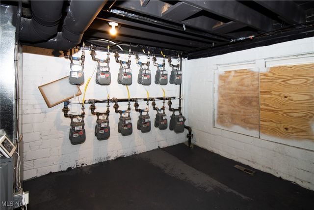 3296-3300 E 149th Street, Cleveland, OH 44120