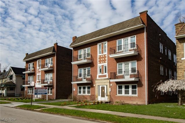 3296-3300 E 149th Street, Cleveland, OH 44120