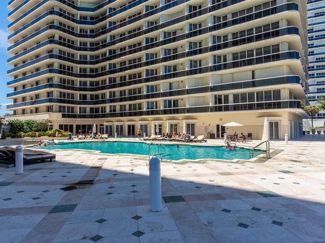 9595 Collins Avenue N4E, Surfside, FL 33154