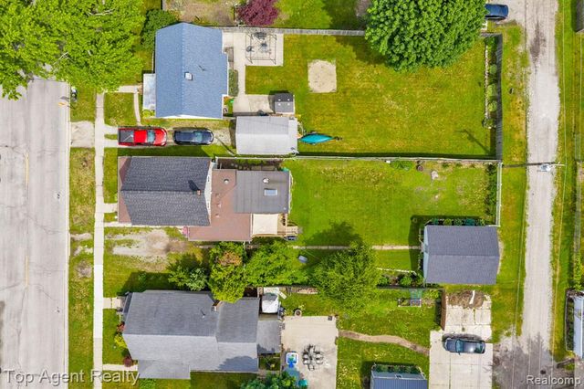 2714 Stone Street, Port Huron, MI 48060